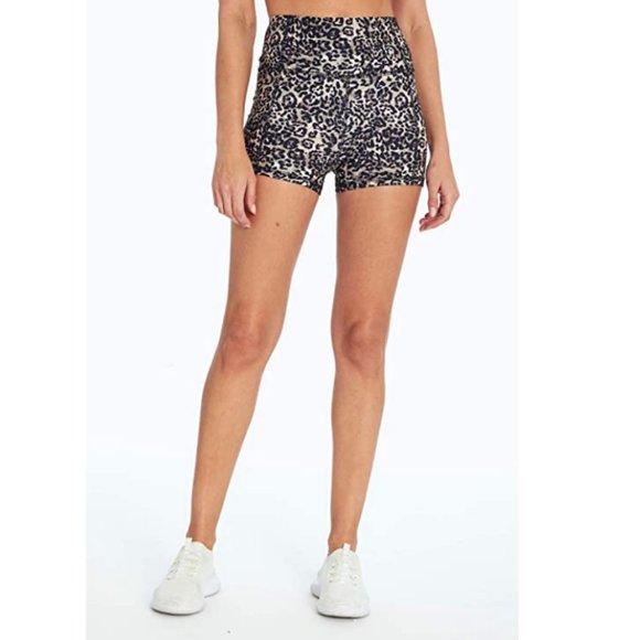 CLEARANCE Jessica Simpson High-Rise Hottie Bicycle Shorts - Picture 1 of 5